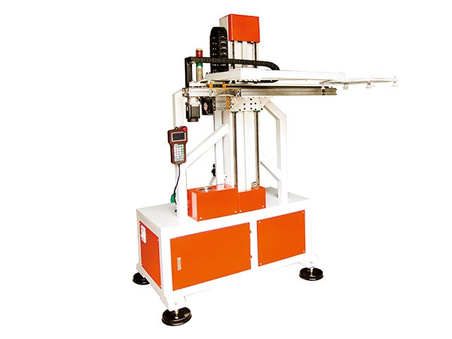 Servo Controlled Robot for Thermoforming Machine